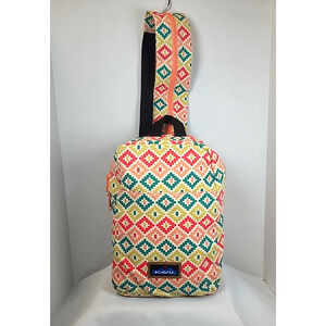 Kavu Forlynne NWOT Convertible Canvas Backpack/Crossbody Bag Small Geometric